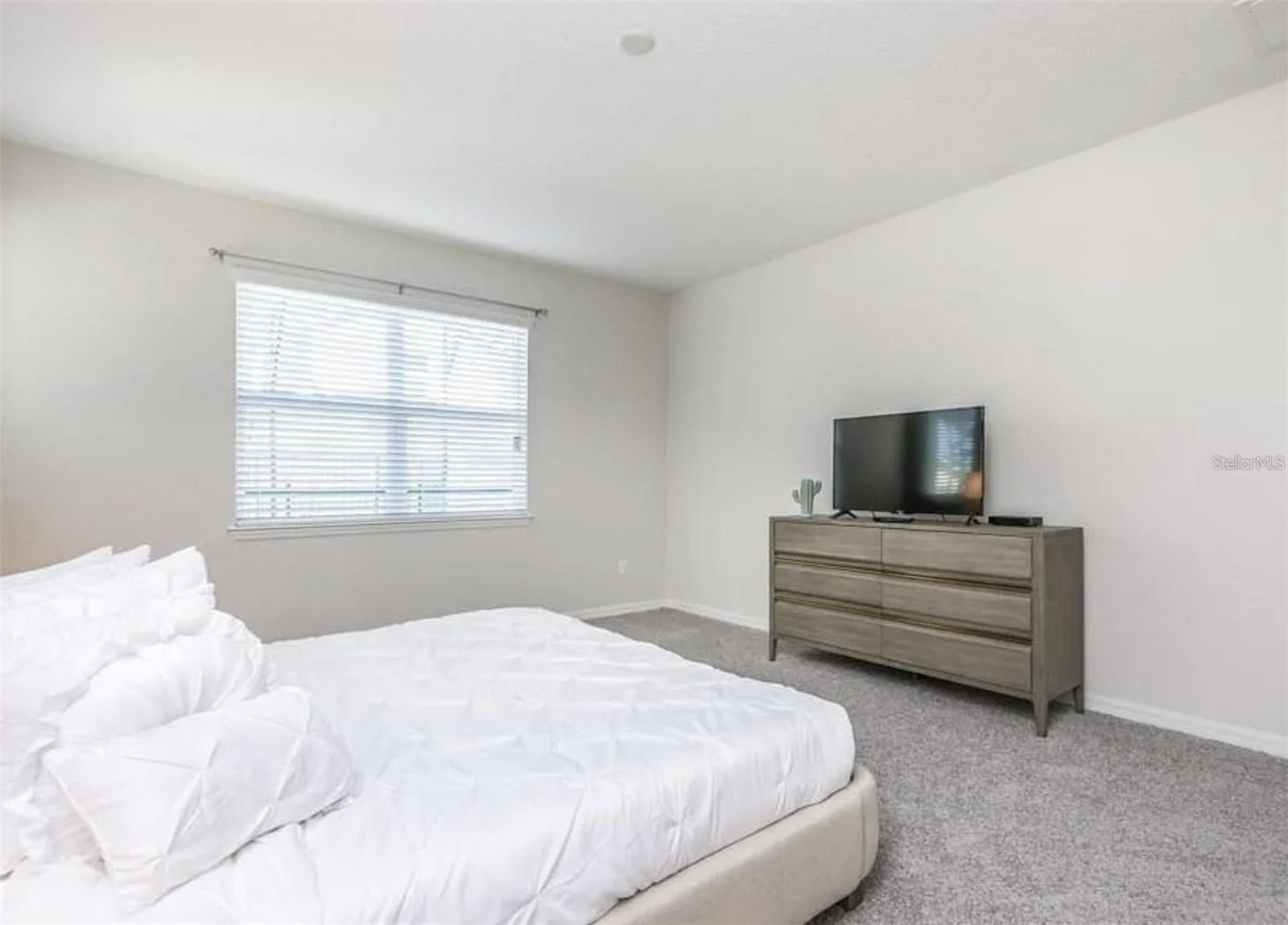 Image 13 of 39 For 9031 Pelican Cove Trace