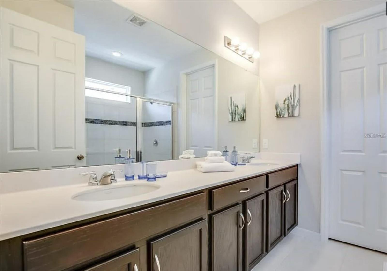 Image 14 of 39 For 9031 Pelican Cove Trace