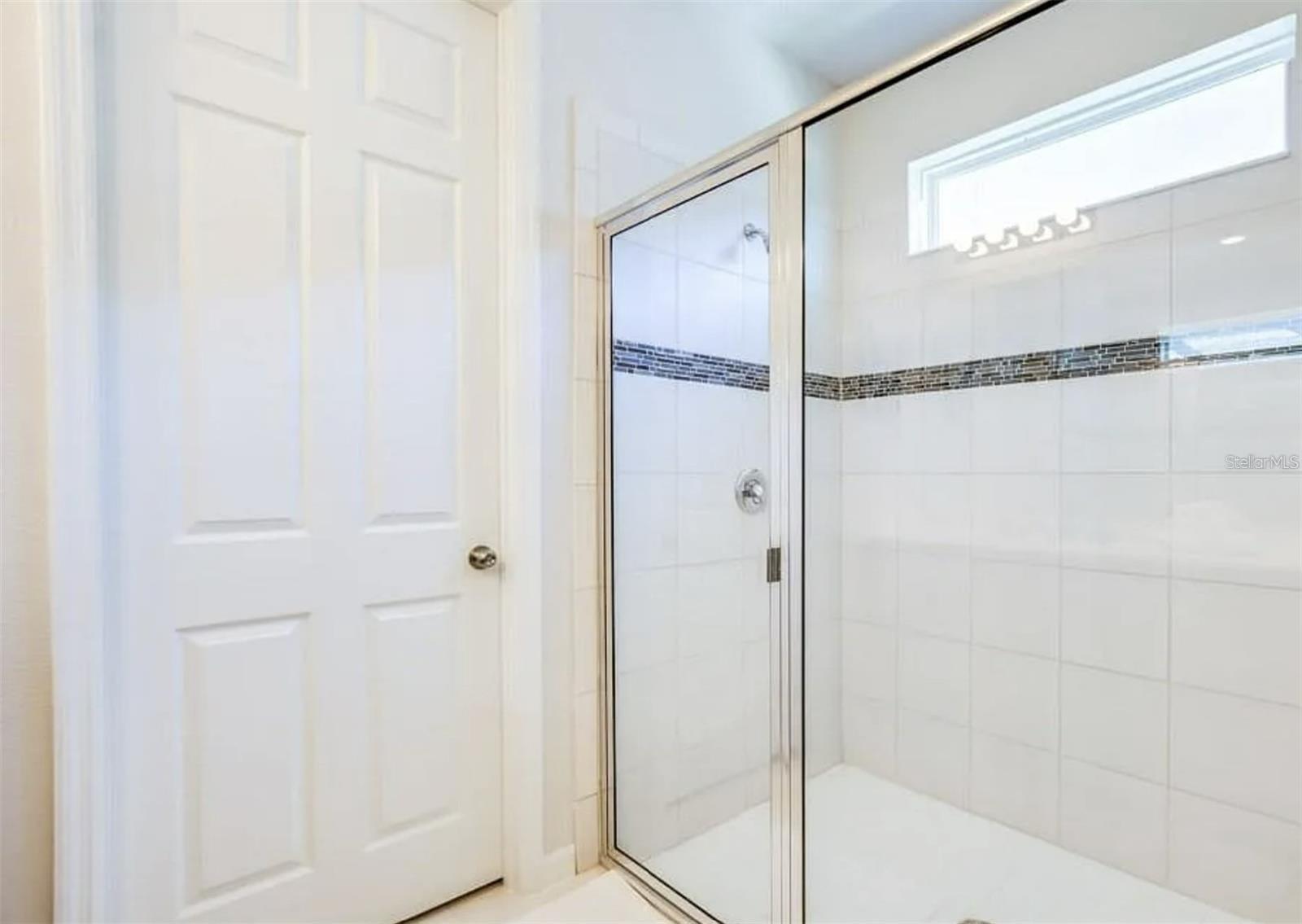 Image 15 of 39 For 9031 Pelican Cove Trace