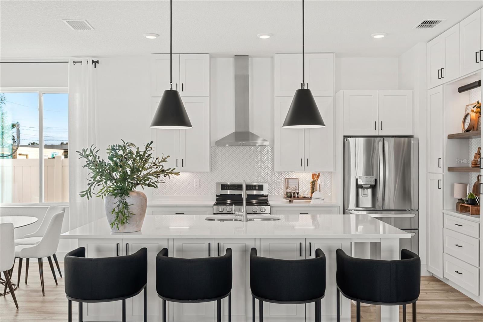 Image 10 of 36 For 726 Ellwood Avenue