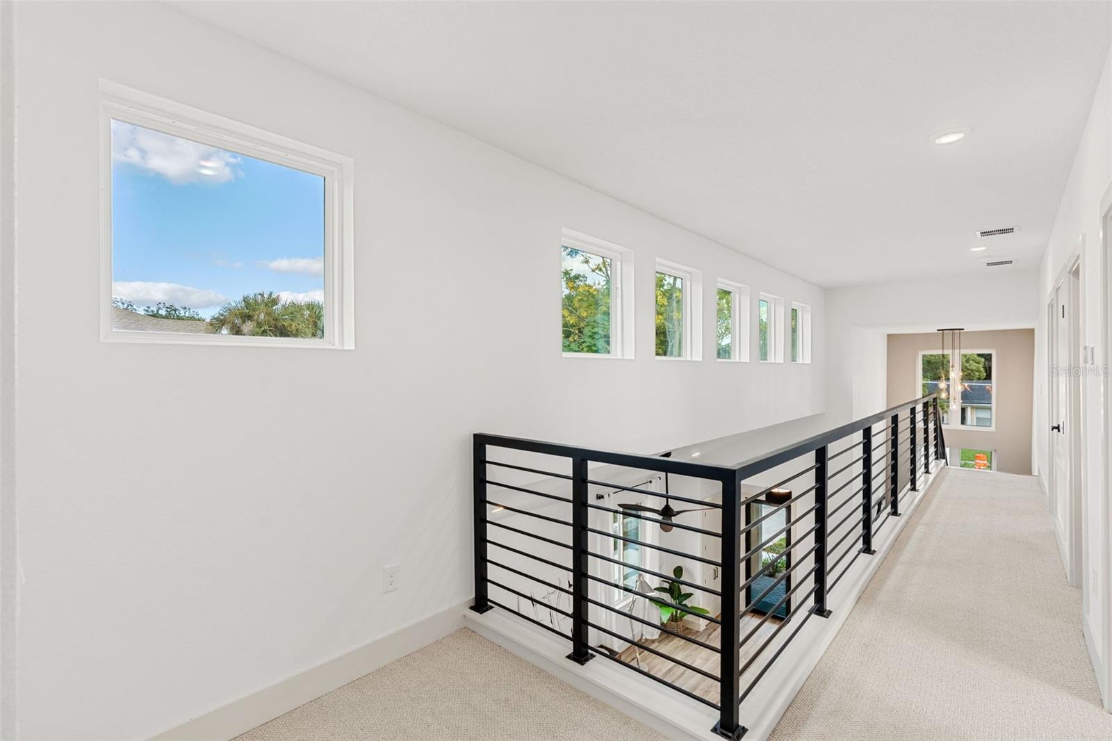 Image 21 of 36 For 726 Ellwood Avenue