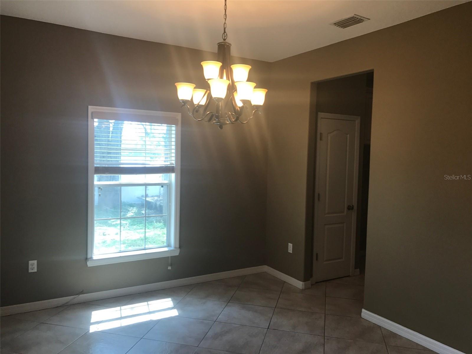 Image 13 of 26 For 1518 Salem Drive