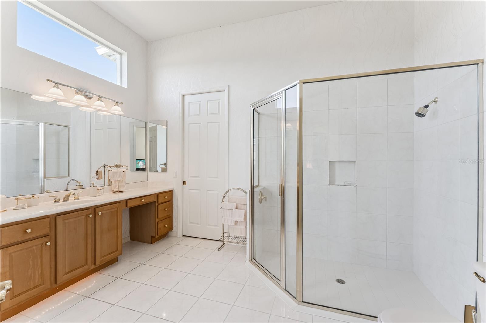 Image 18 of 47 For 700 Preserve Terrace