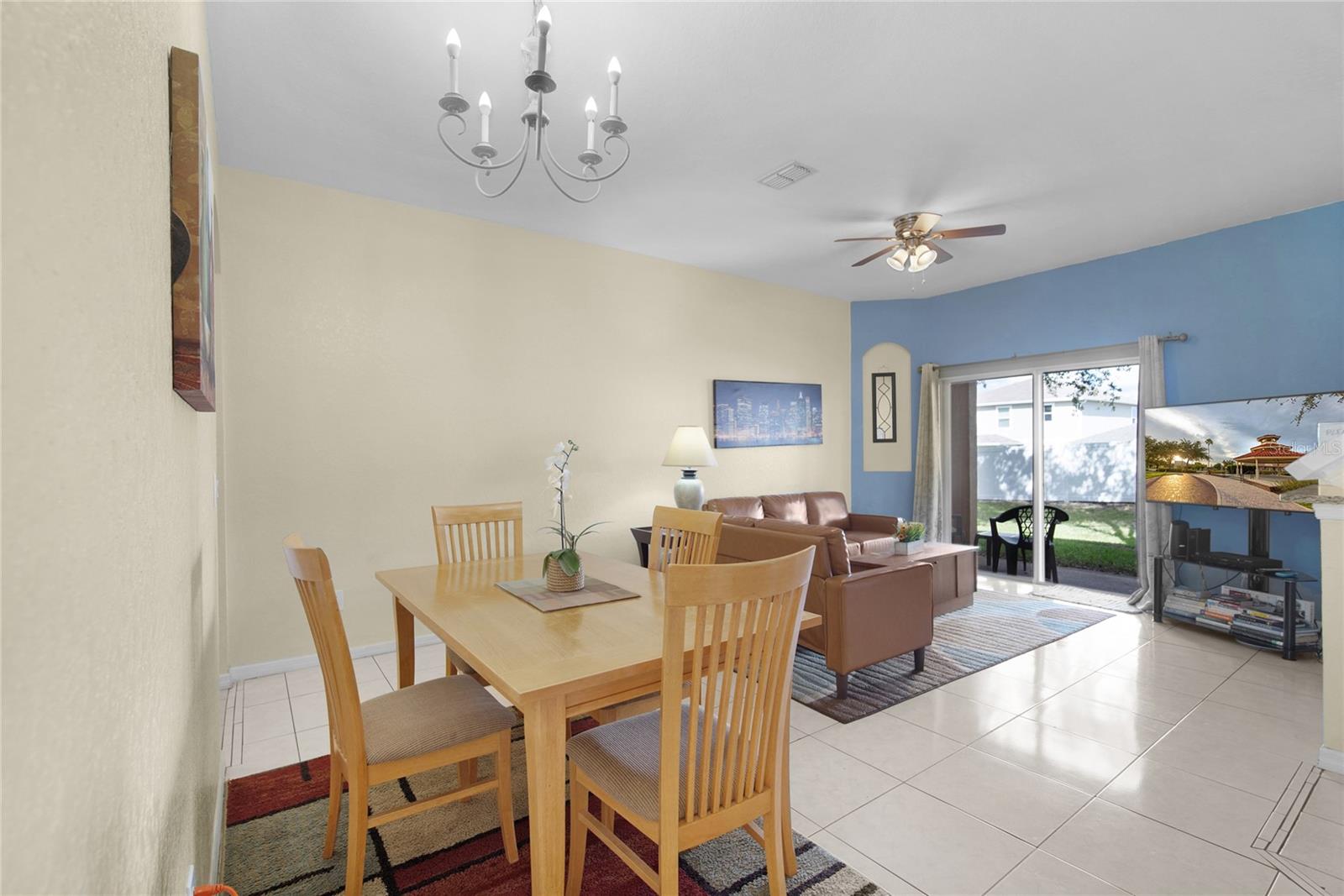 Image 16 of 64 For 2632 Calabria Avenue