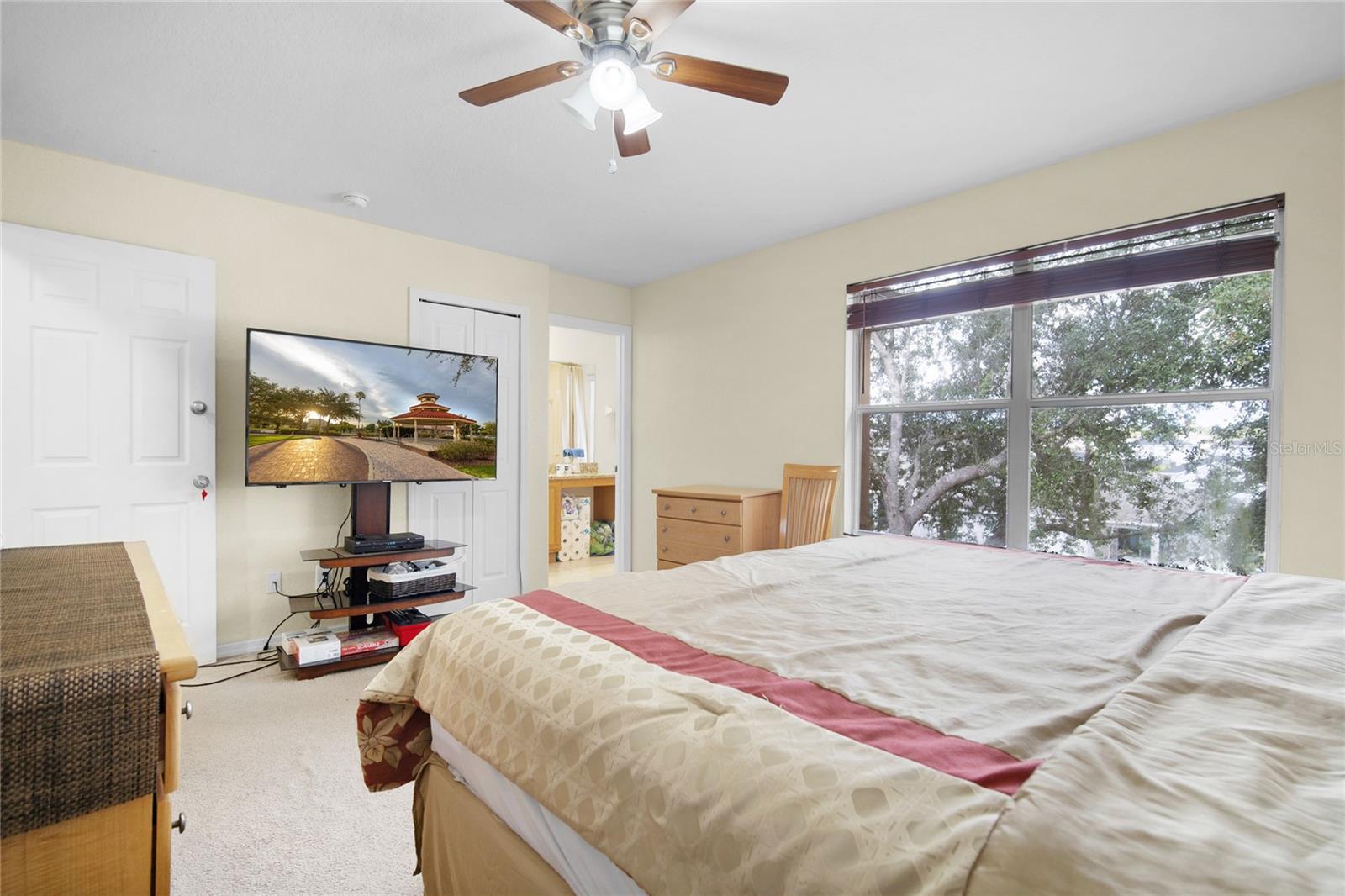 Image 32 of 64 For 2632 Calabria Avenue