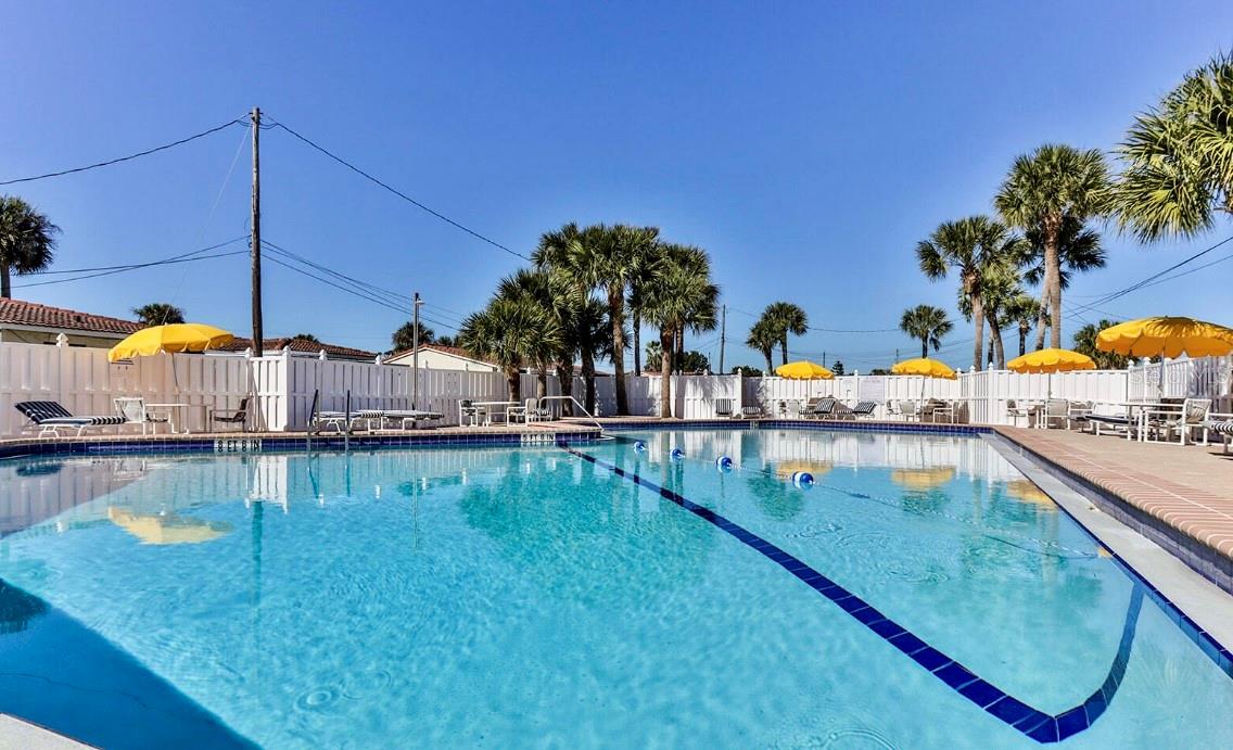 Image 15 of 25 For 710 Flamingo Drive B