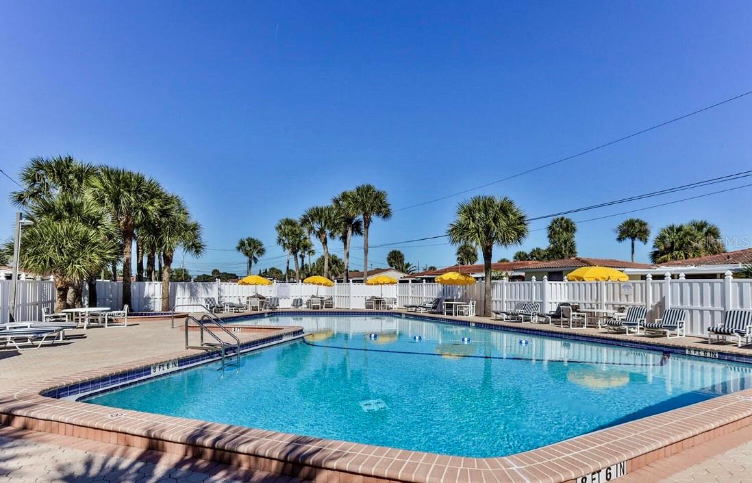 Image 17 of 25 For 710 Flamingo Drive B