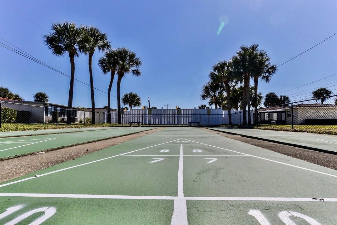 Image 23 of 25 For 710 Flamingo Drive B