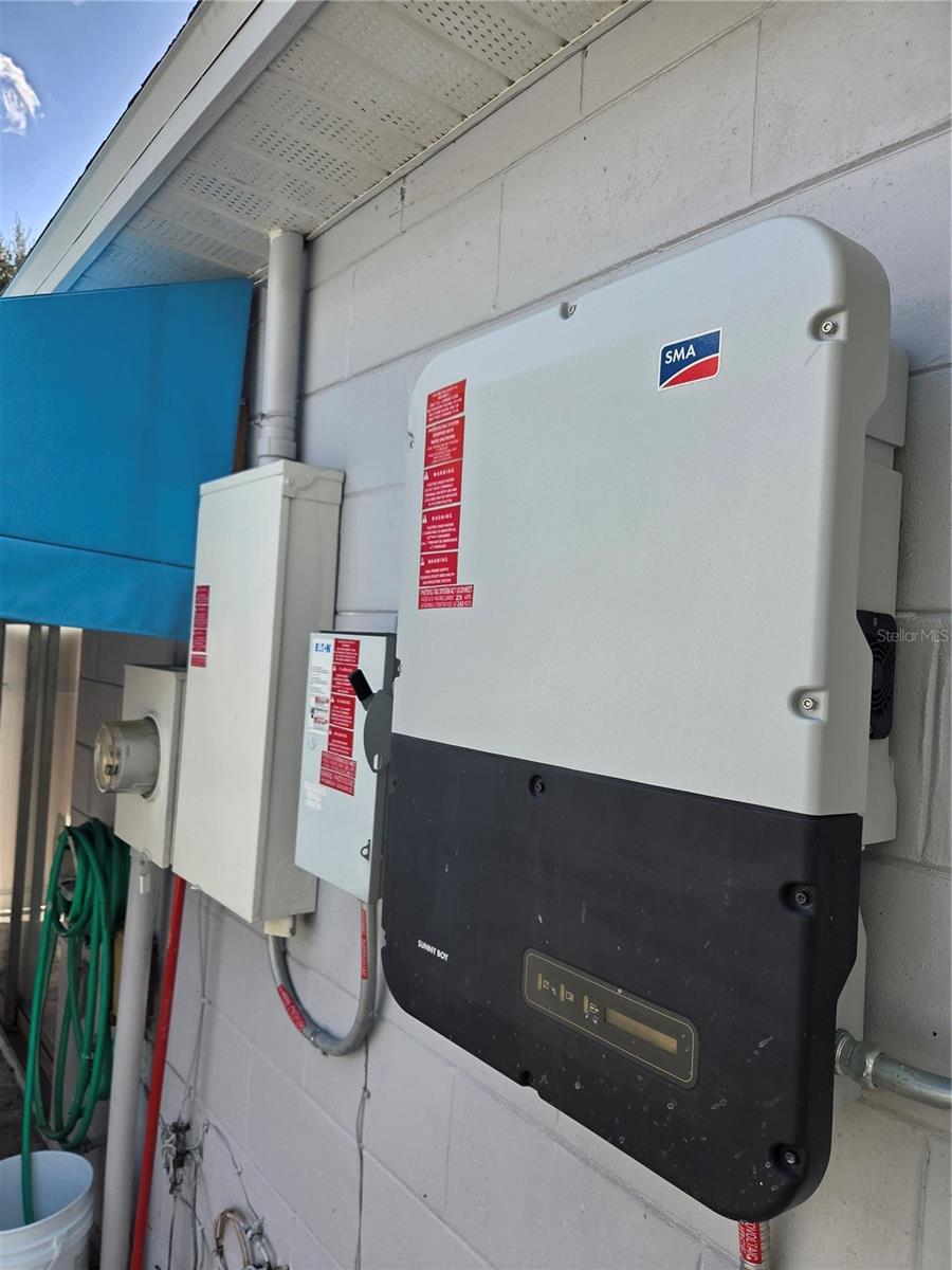 Image 14 of 20 For 1033 Hamlet Drive