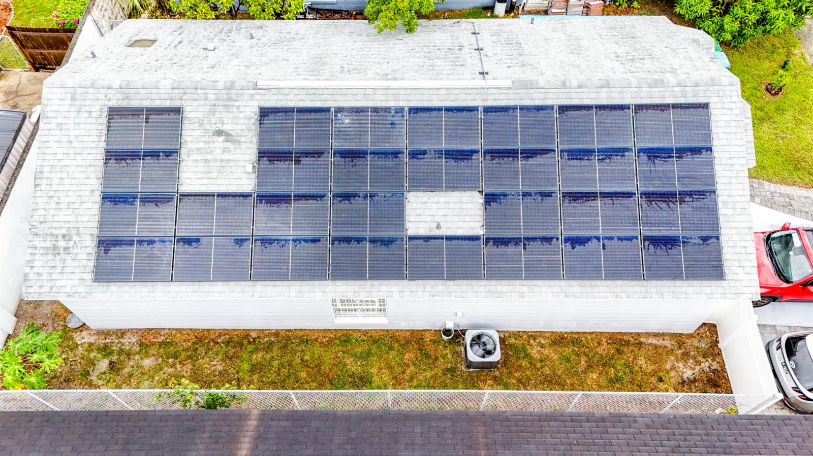 Image 17 of 20 For 1033 Hamlet Drive