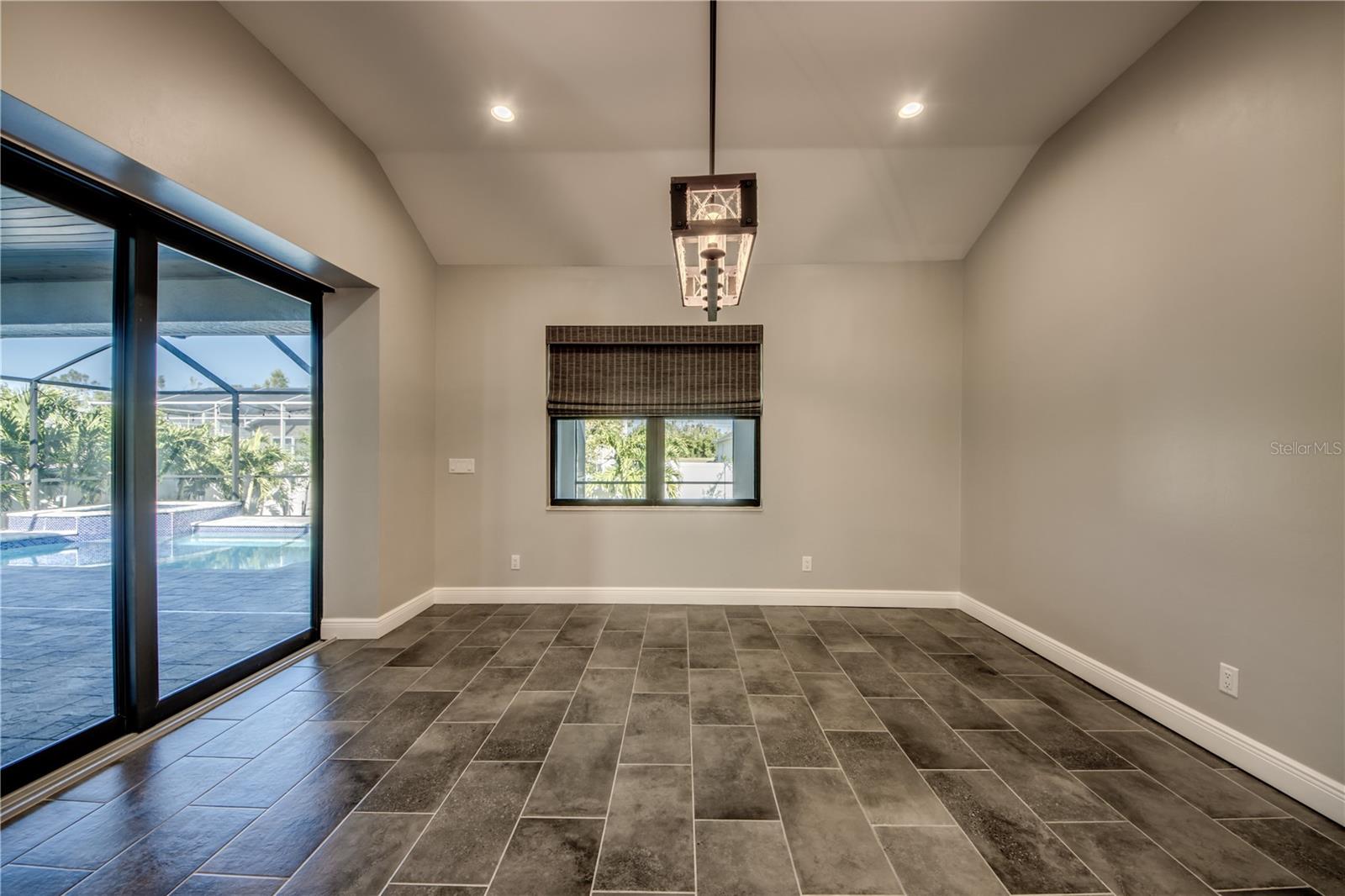 Image 16 of 36 For 2733 25th Street