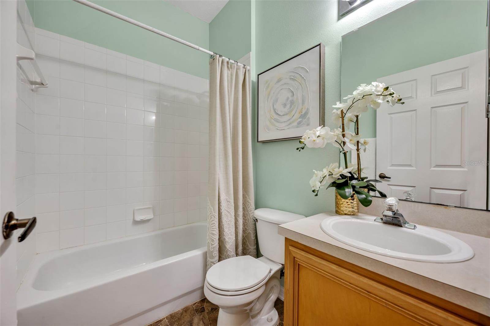 Image 20 of 25 For 2355 Walnut Heights Road