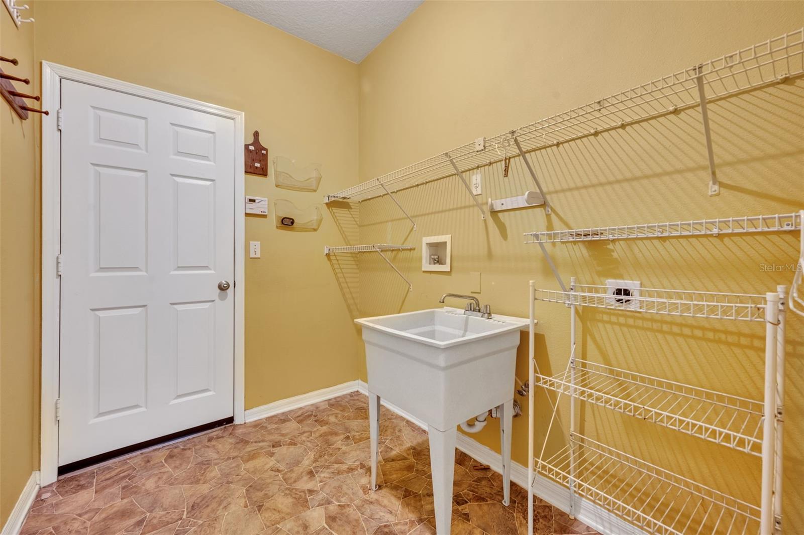 Image 22 of 25 For 2355 Walnut Heights Road