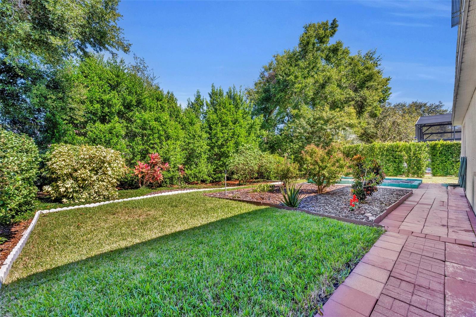 Image 24 of 25 For 2355 Walnut Heights Road