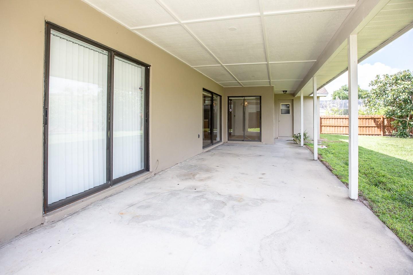 Image 18 of 19 For 4087 Waterview Loop