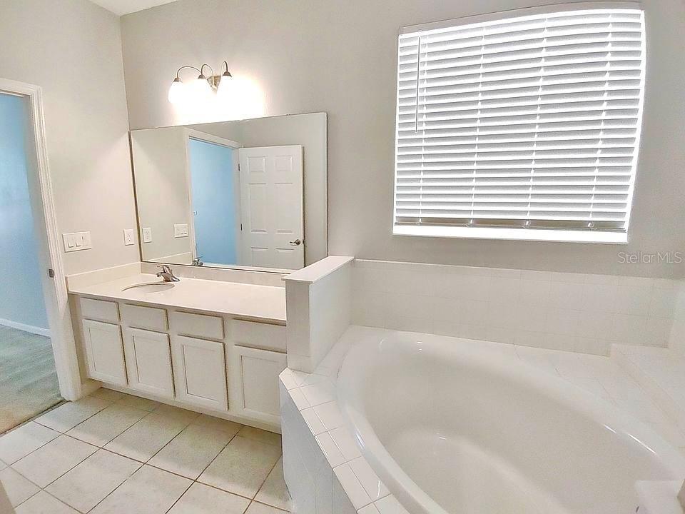 Image 12 of 35 For 2143 Crofton Avenue