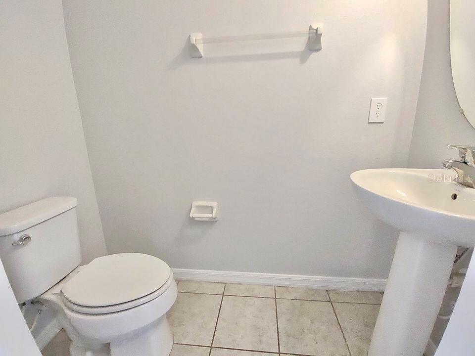 Image 21 of 35 For 2143 Crofton Avenue