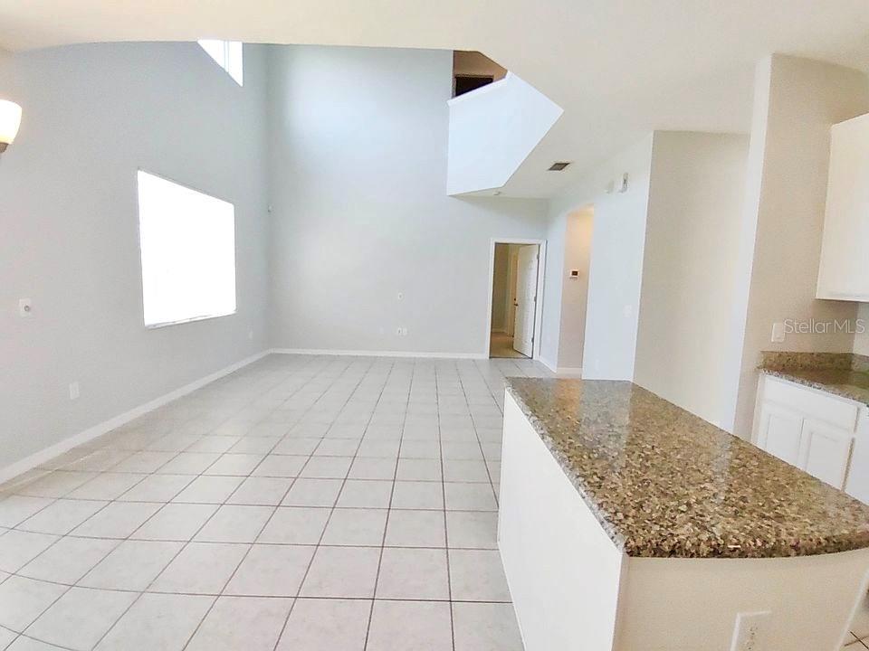 Image 8 of 35 For 2143 Crofton Avenue