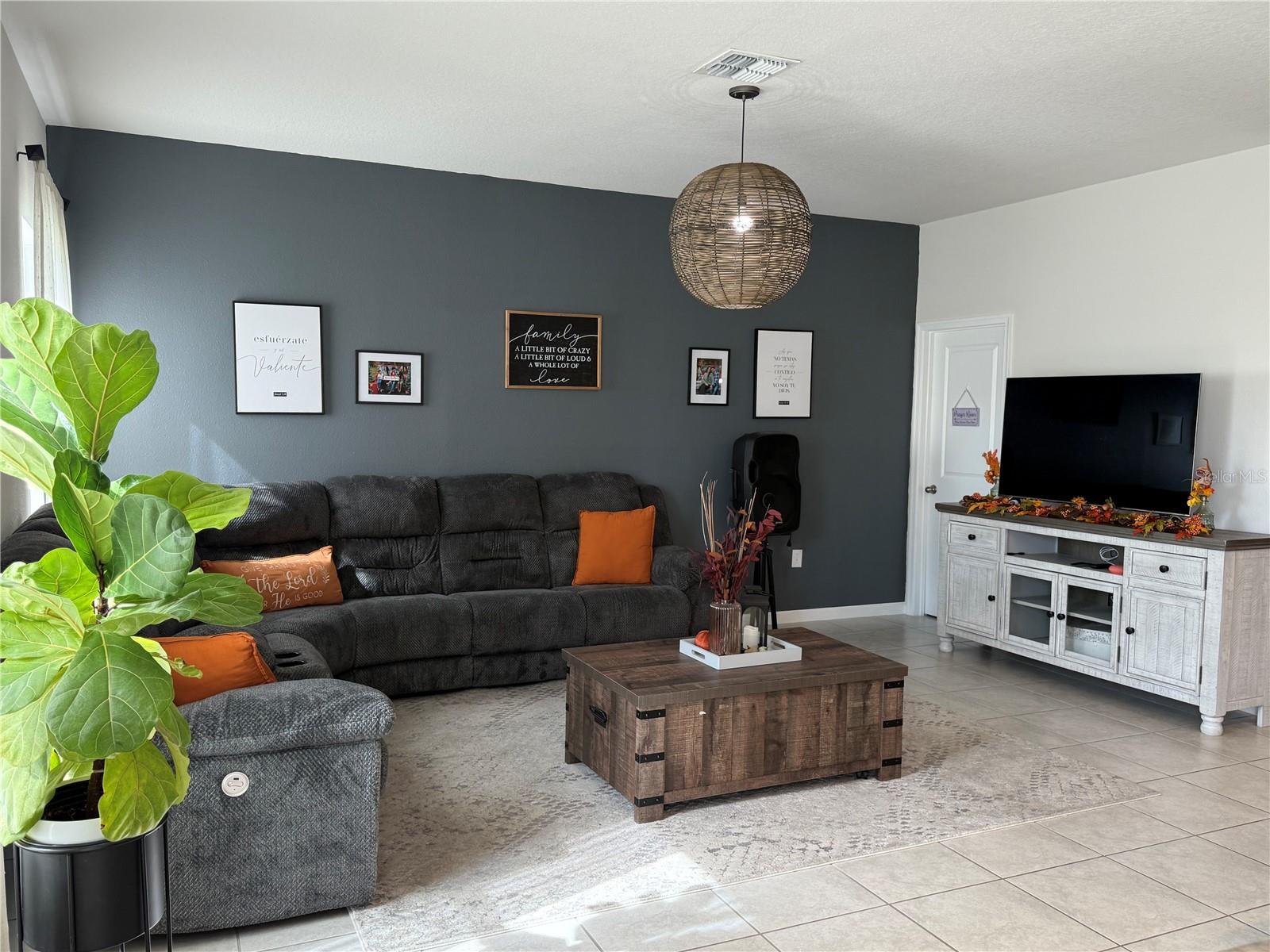 Image 7 of 20 For 3014 Slough Creek Drive