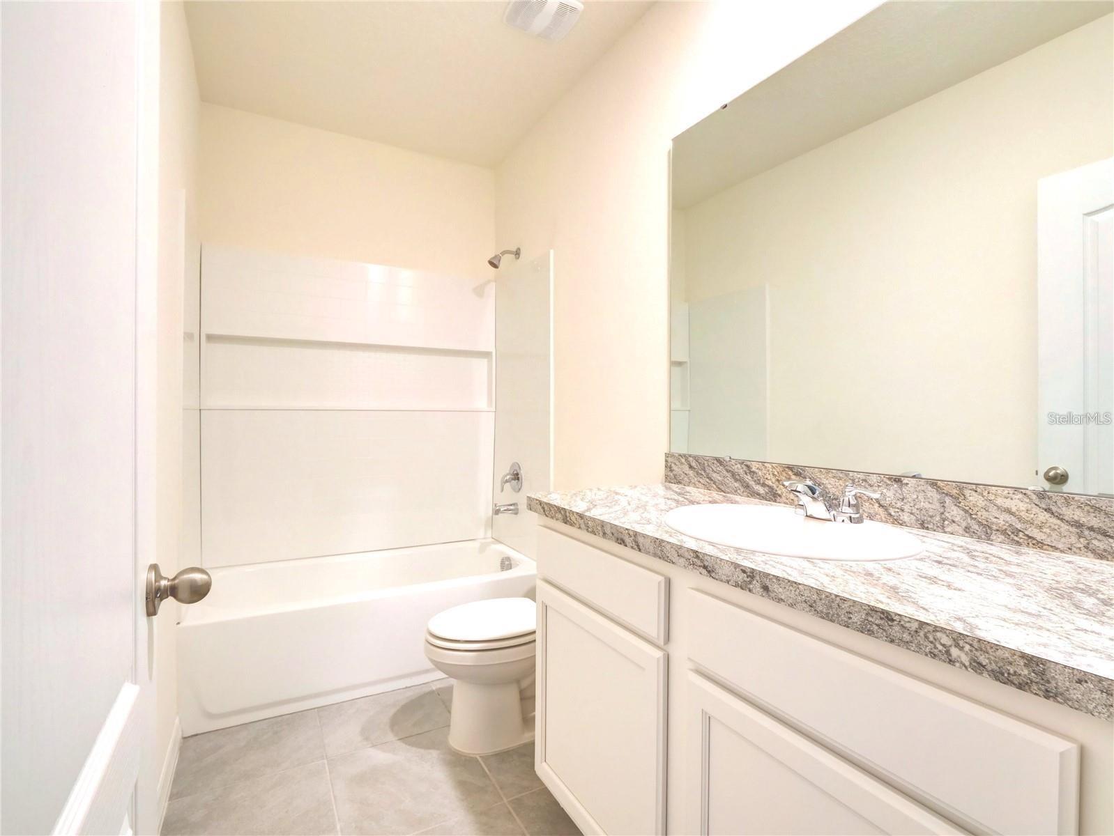 Image 10 of 13 For 1289 Yellow Finch Drive