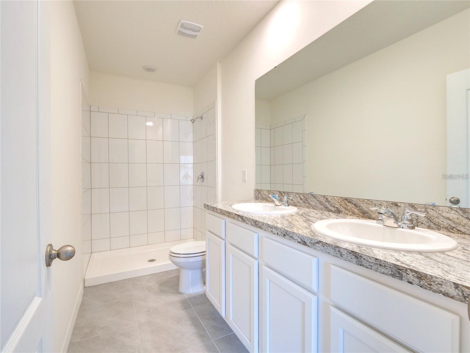 Image 7 of 13 For 1289 Yellow Finch Drive