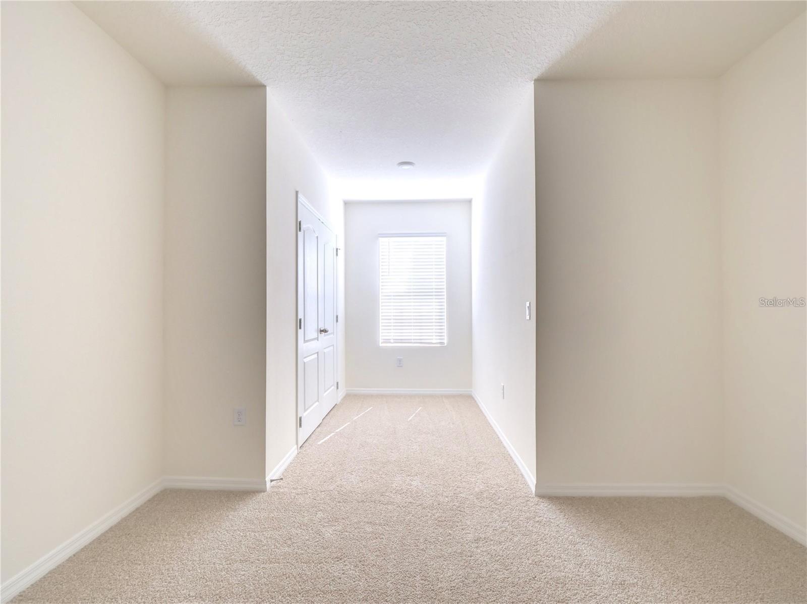 Image 9 of 13 For 1289 Yellow Finch Drive