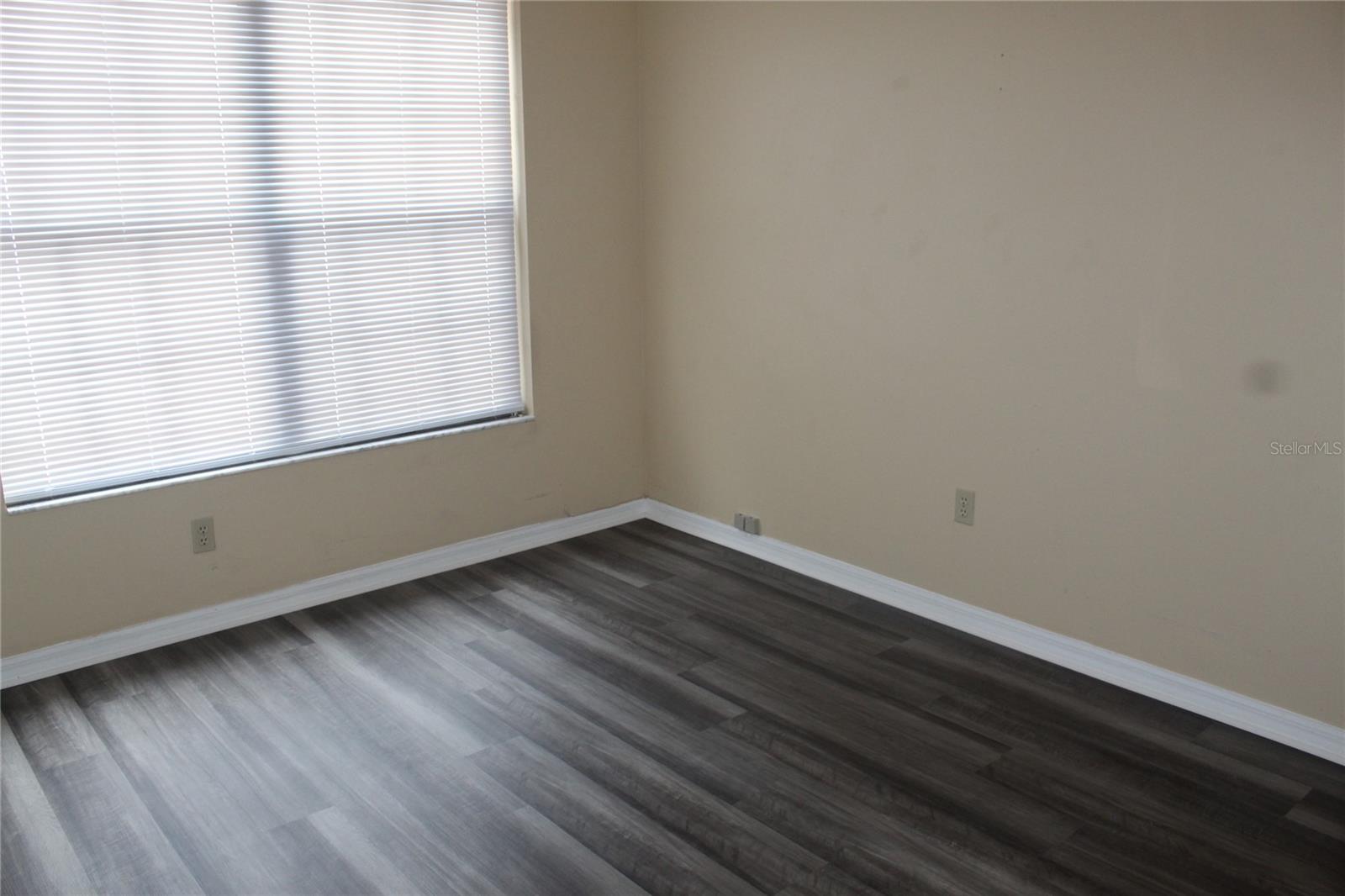 Image 10 of 15 For 9869 Aloma Bend Lane