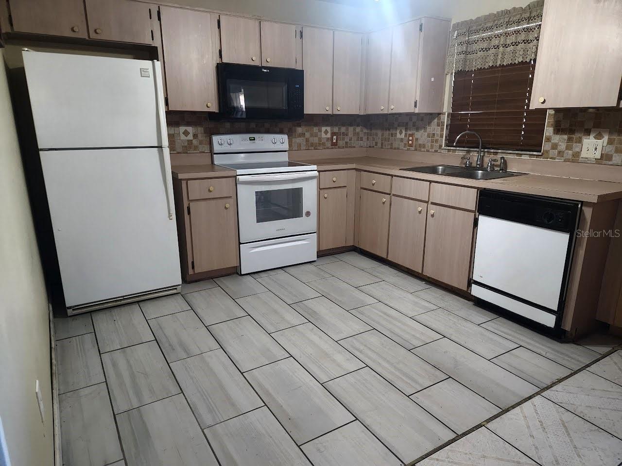 Image 2 of 9 For 7823 Sagebrush Place