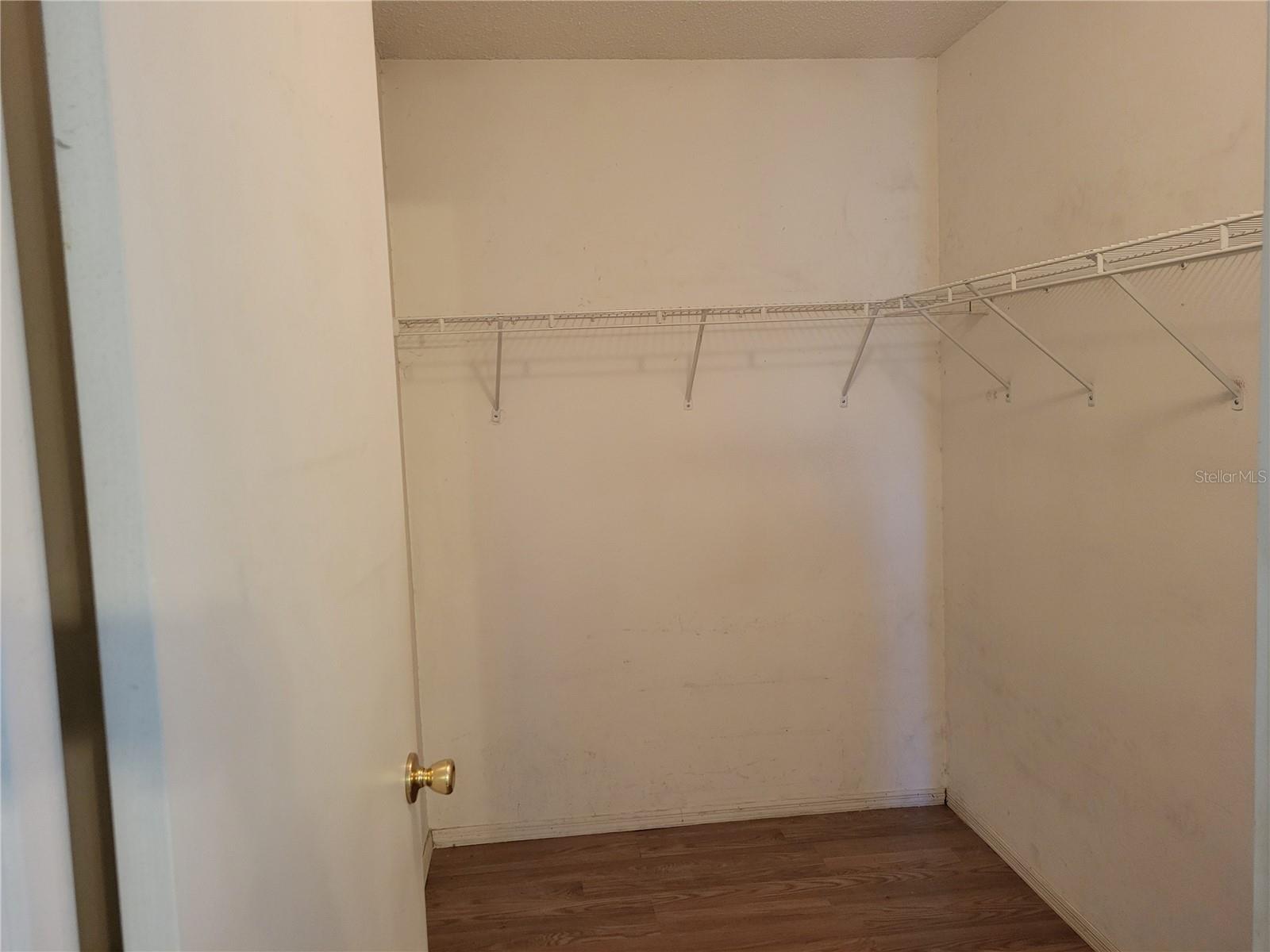 Image 5 of 9 For 7823 Sagebrush Place