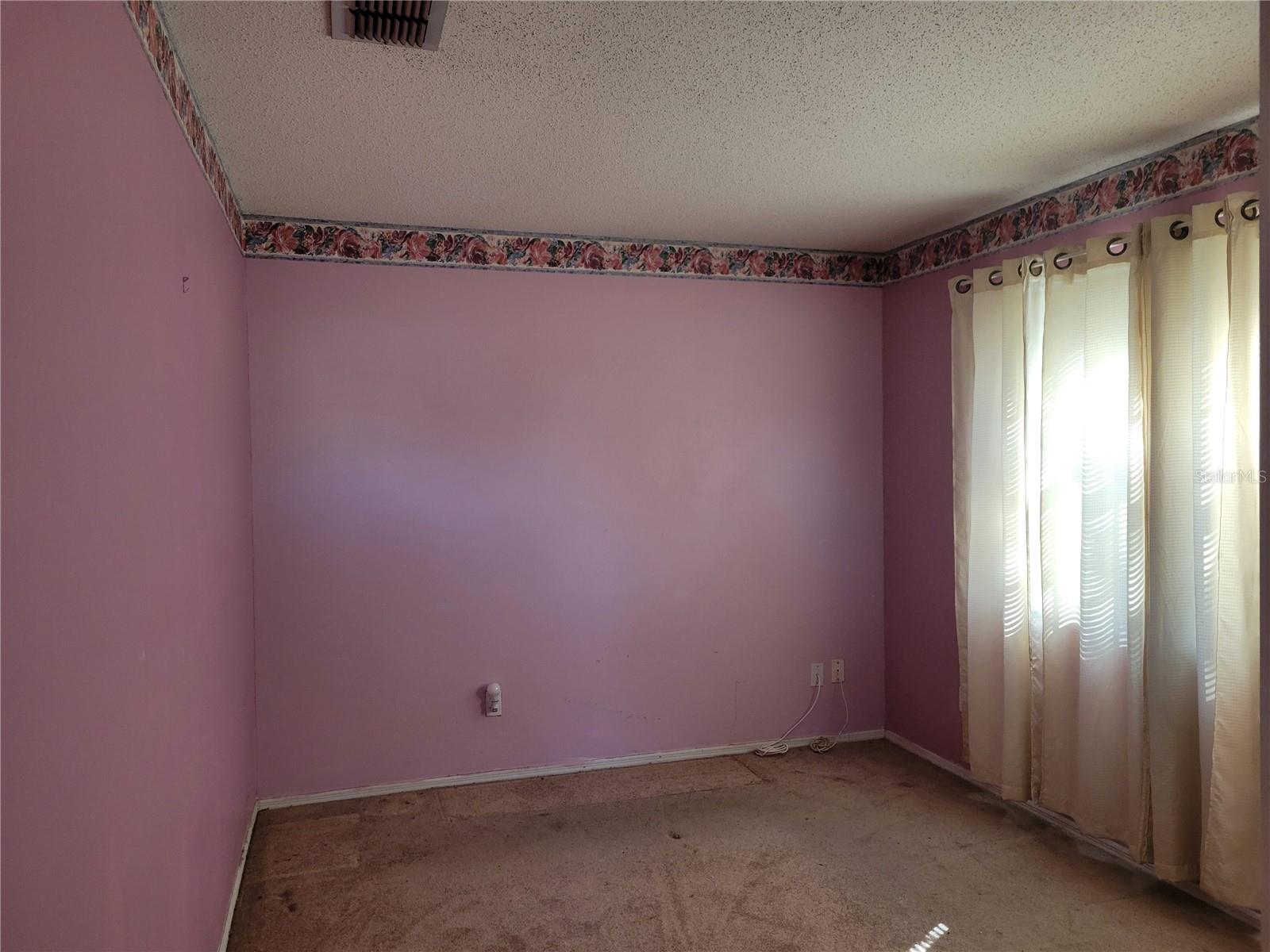 Image 7 of 9 For 7823 Sagebrush Place