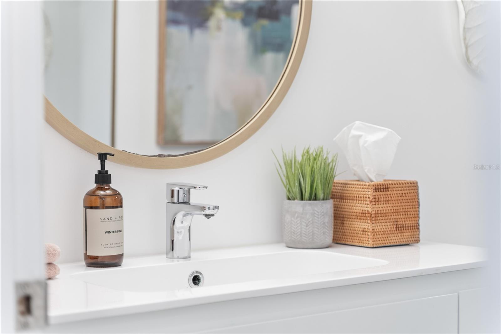 Image 14 of 55 For 3510 Ocean Shore Boulevard 109