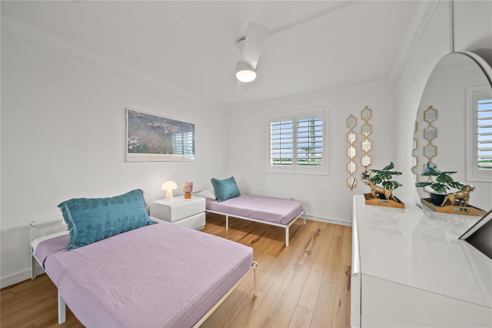 Image 18 of 55 For 3510 Ocean Shore Boulevard 109