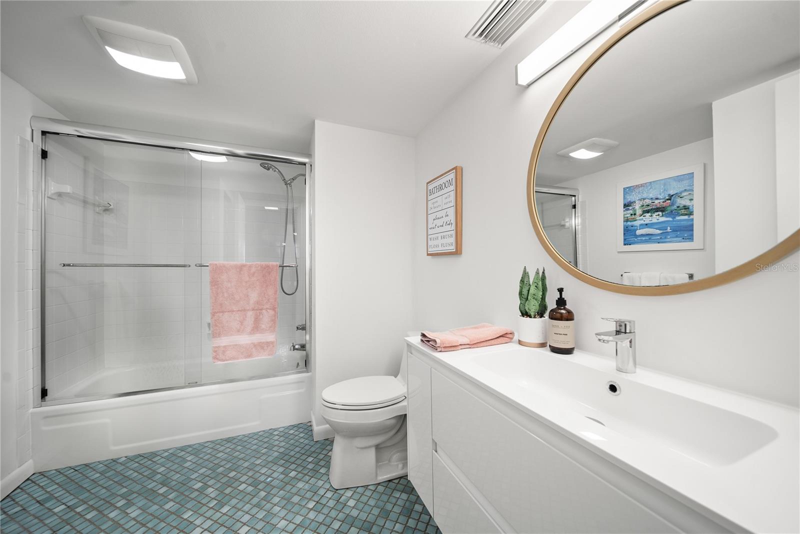 Image 19 of 55 For 3510 Ocean Shore Boulevard 109