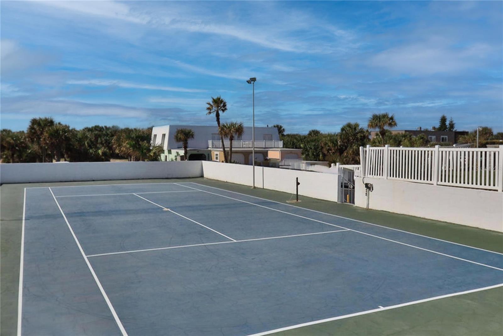 Image 26 of 55 For 3510 Ocean Shore Boulevard 109