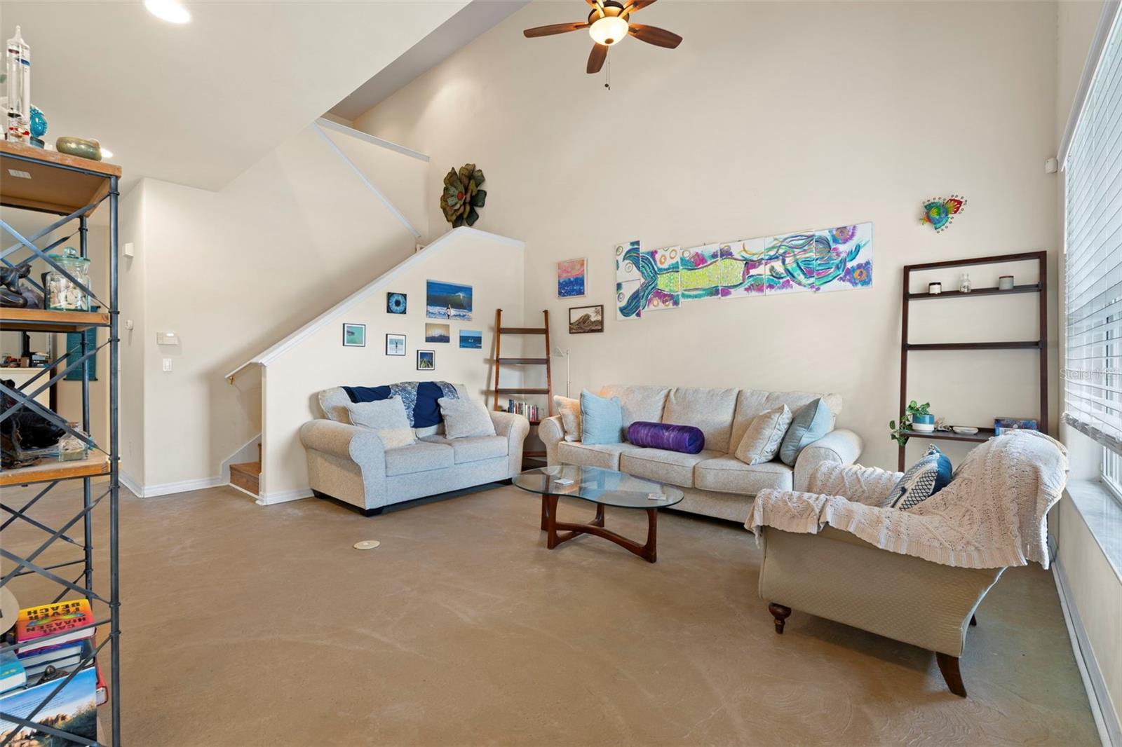 Image 5 of 29 For 3618 Casello Drive