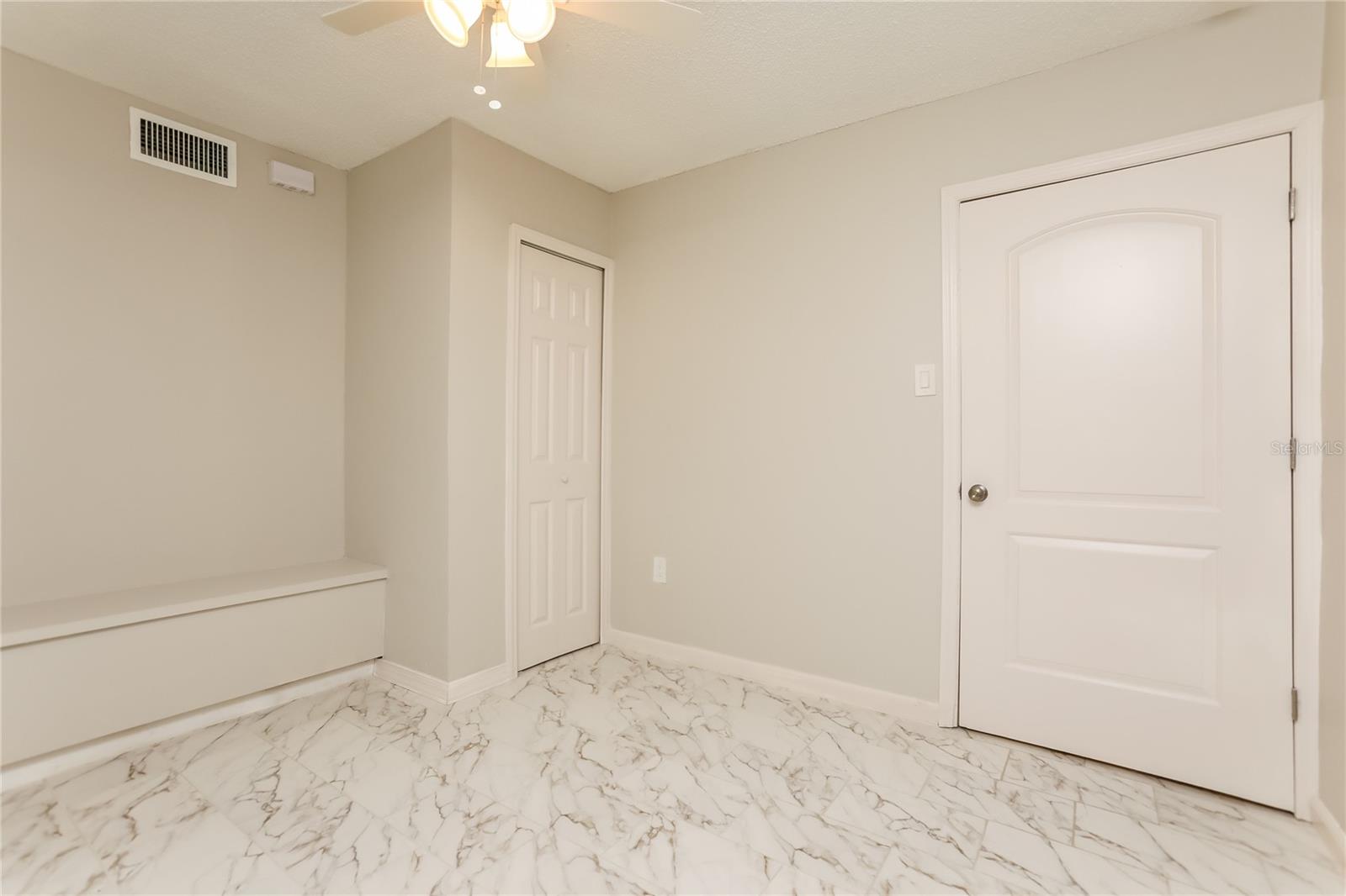 Image 12 of 17 For 392 Crystal Avenue