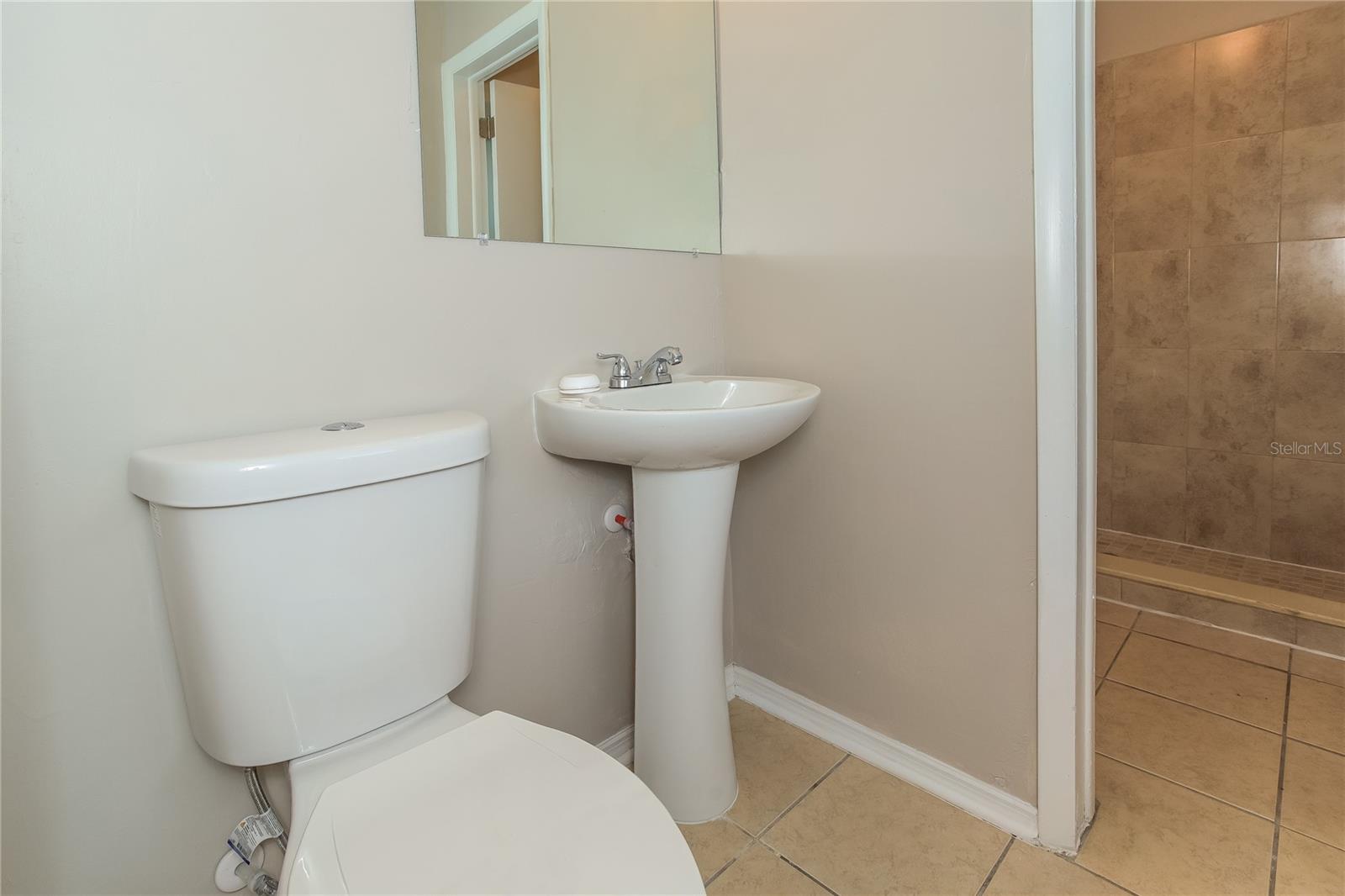 Image 10 of 16 For 5915 Beechmont Boulevard