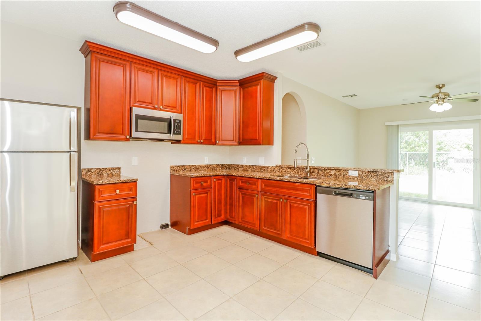 Image 9 of 16 For 611 Maricopa Drive