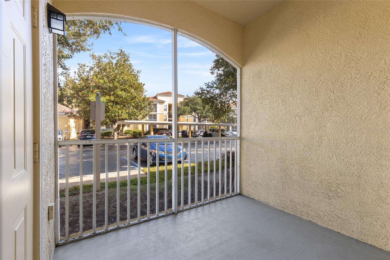 Image 26 of 36 For 1175 Lake Shadow Circle 4105