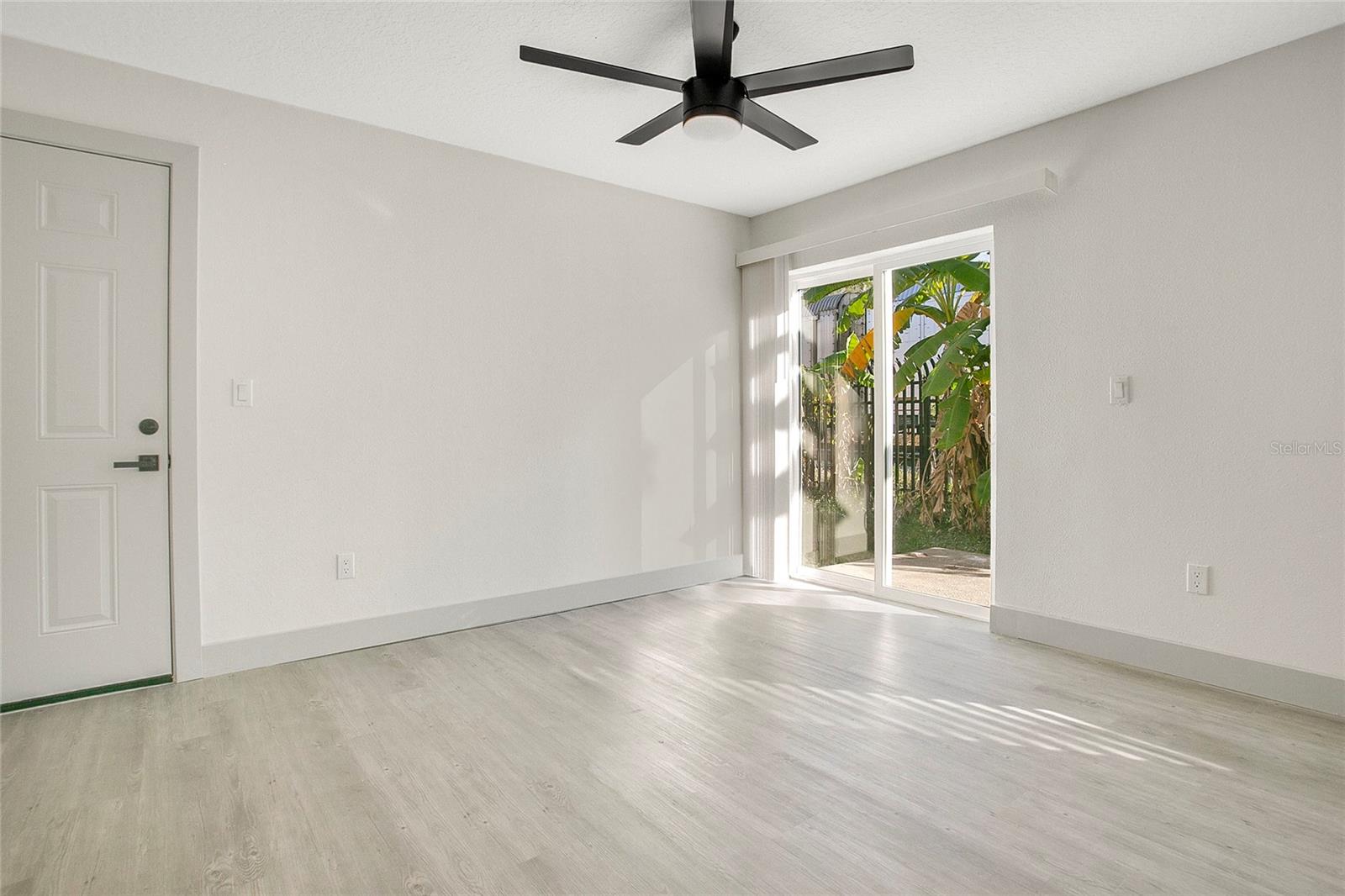 Image 10 of 16 For 1217 6th Street