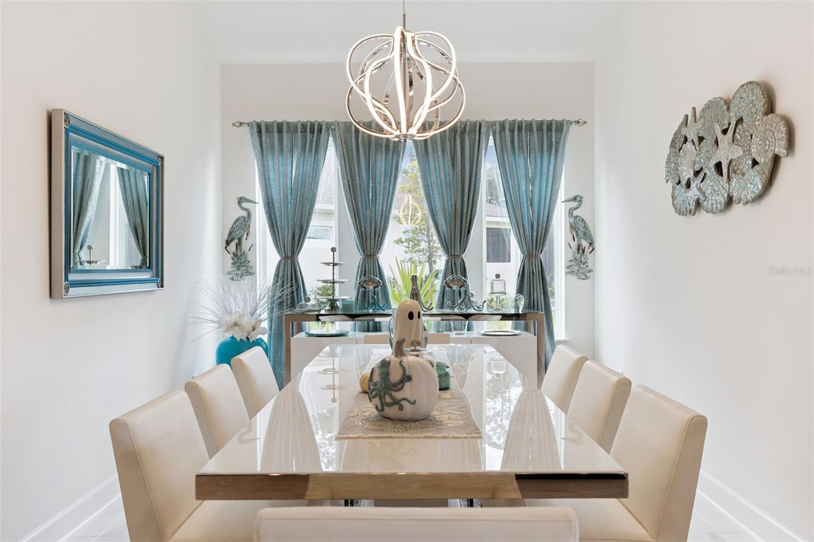 Image 10 of 55 For 30 Kingswood Court