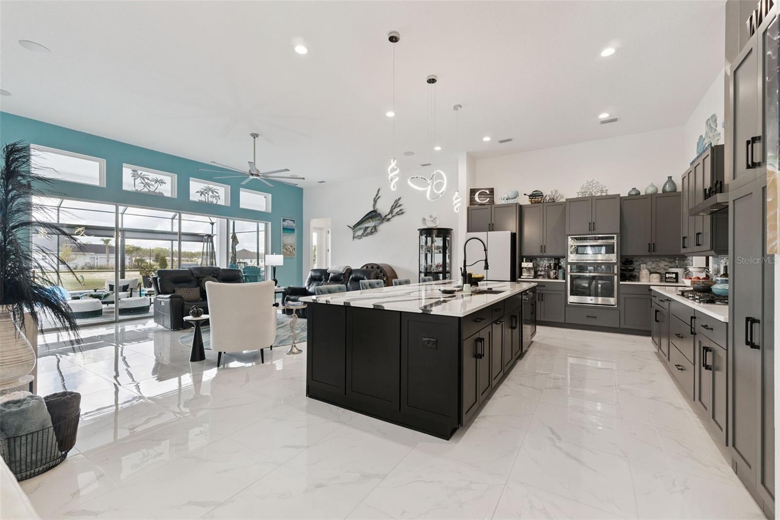 Image 11 of 55 For 30 Kingswood Court