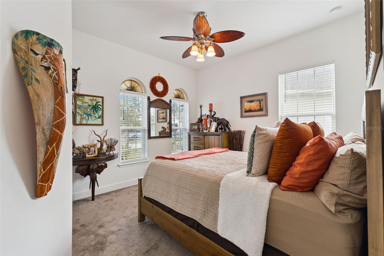 Image 15 of 55 For 30 Kingswood Court