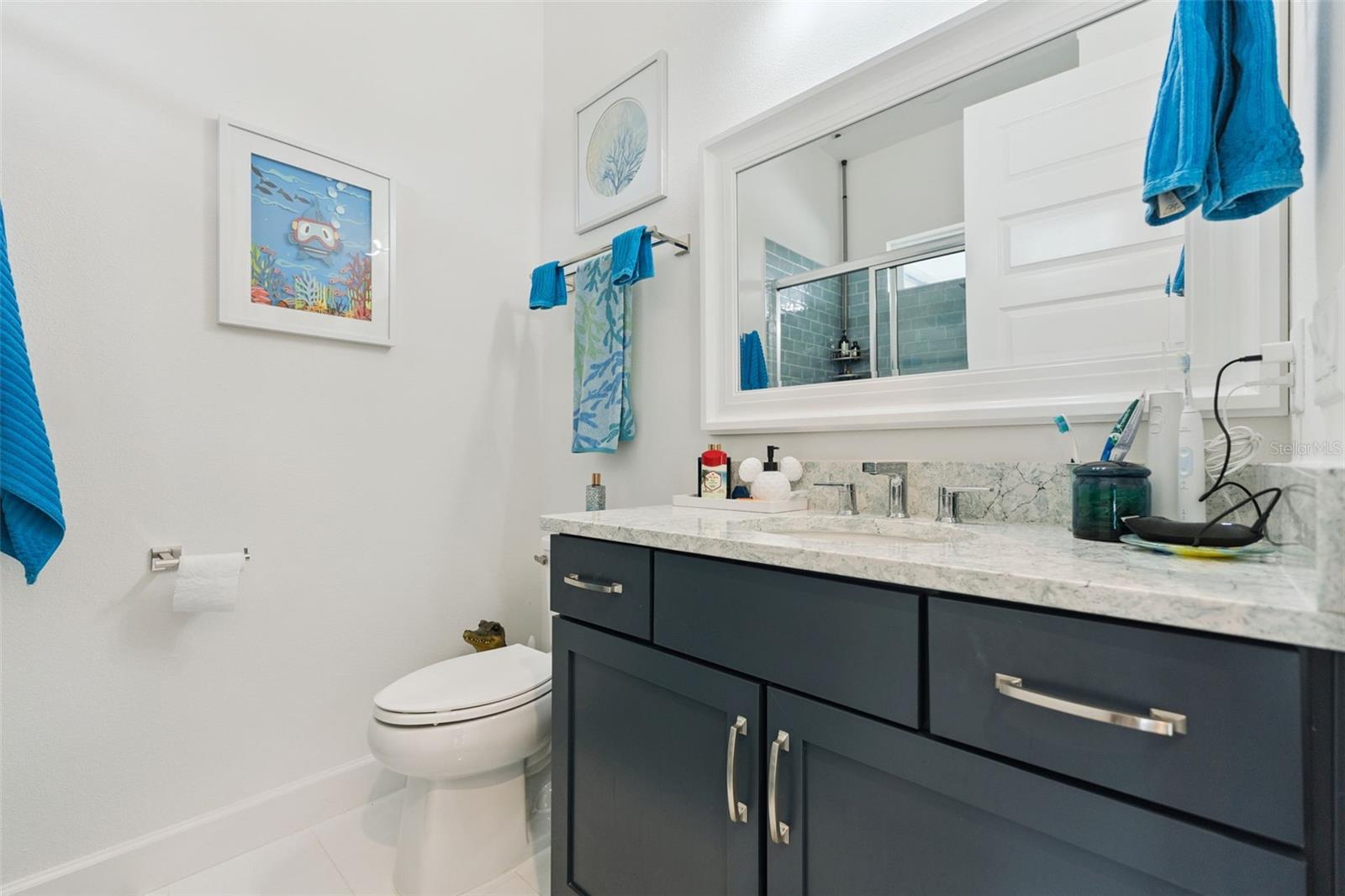 Image 20 of 55 For 30 Kingswood Court