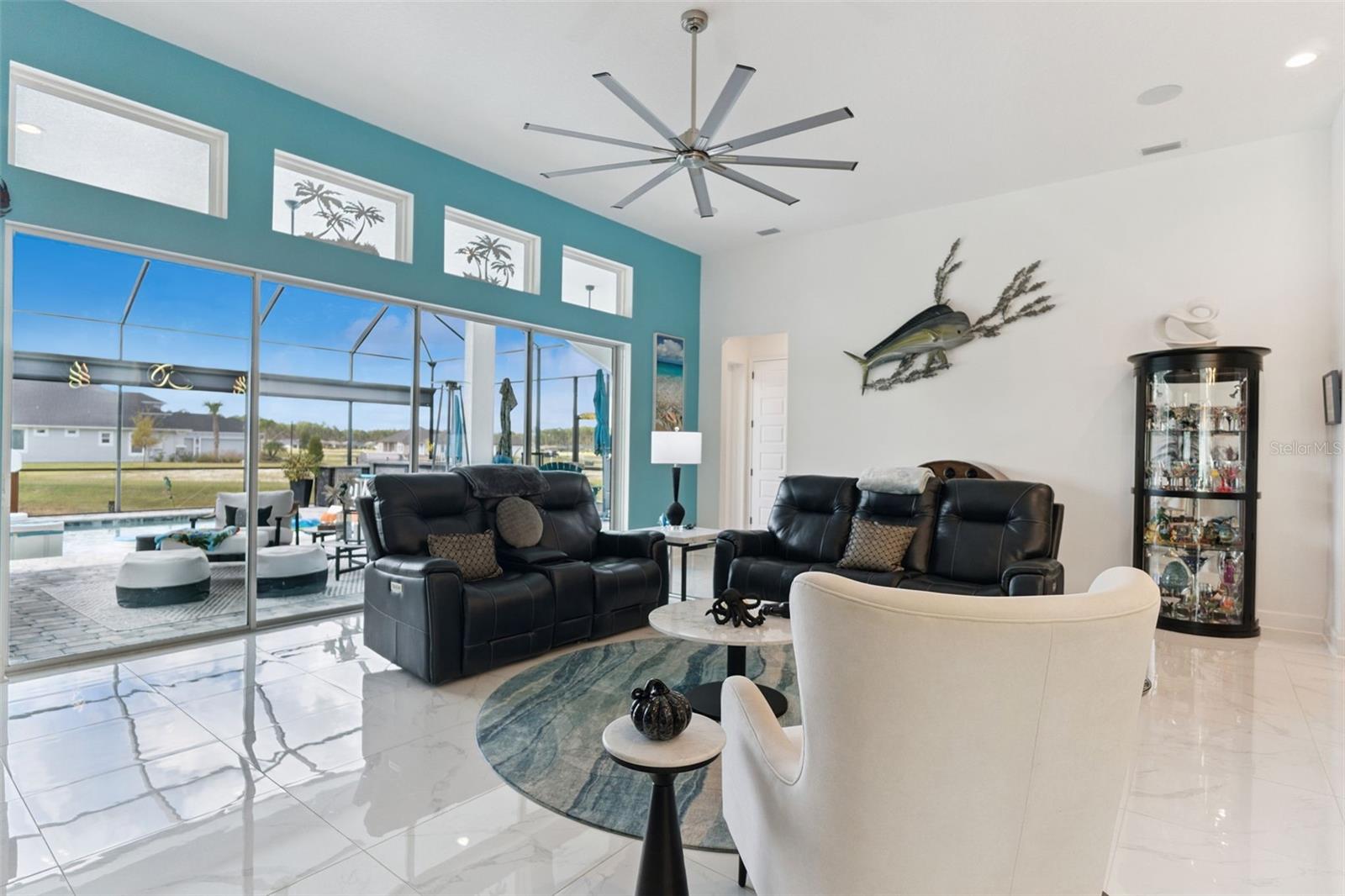 Image 8 of 55 For 30 Kingswood Court