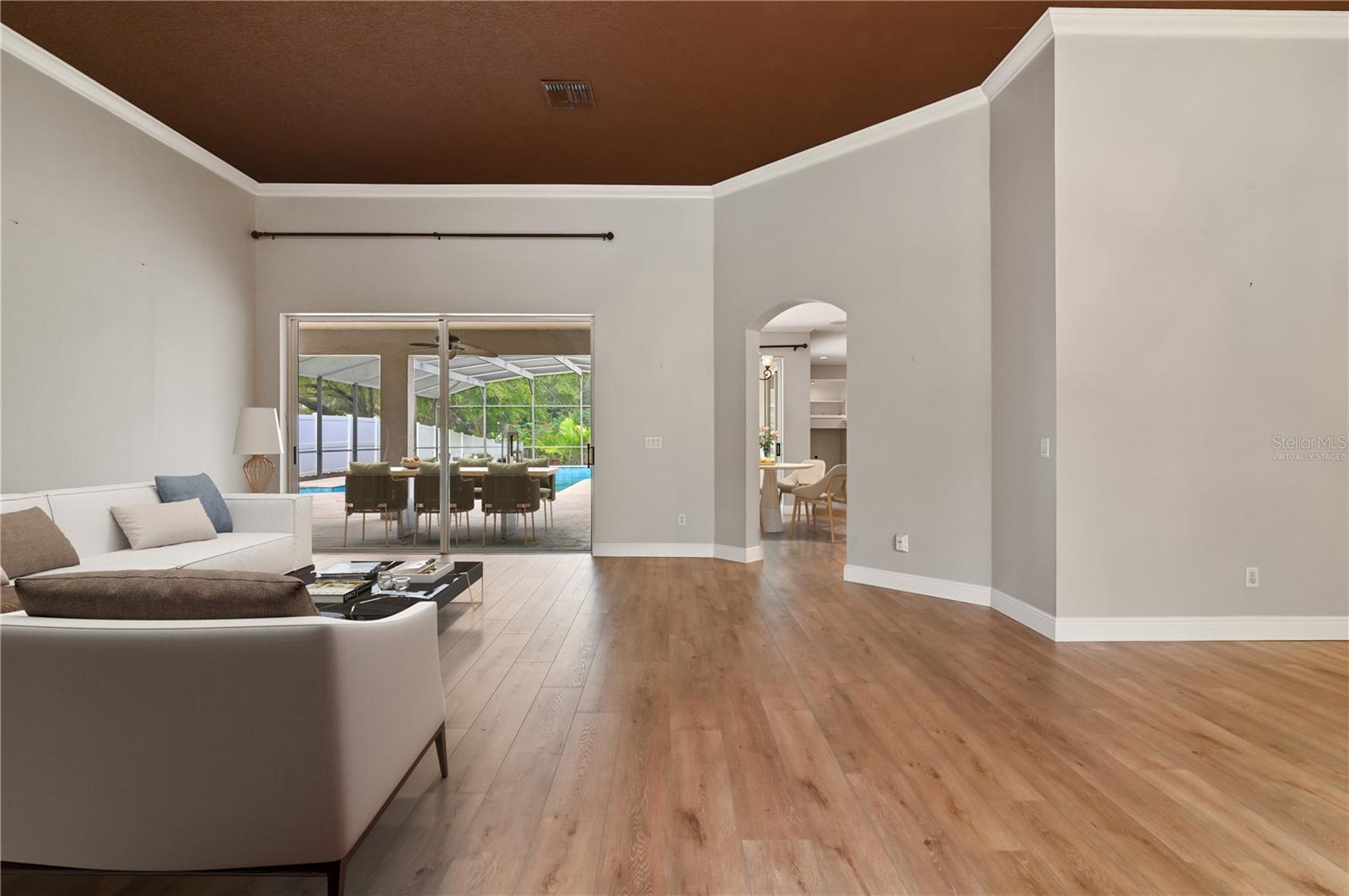 Image 13 of 96 For 361 Speyside Lane