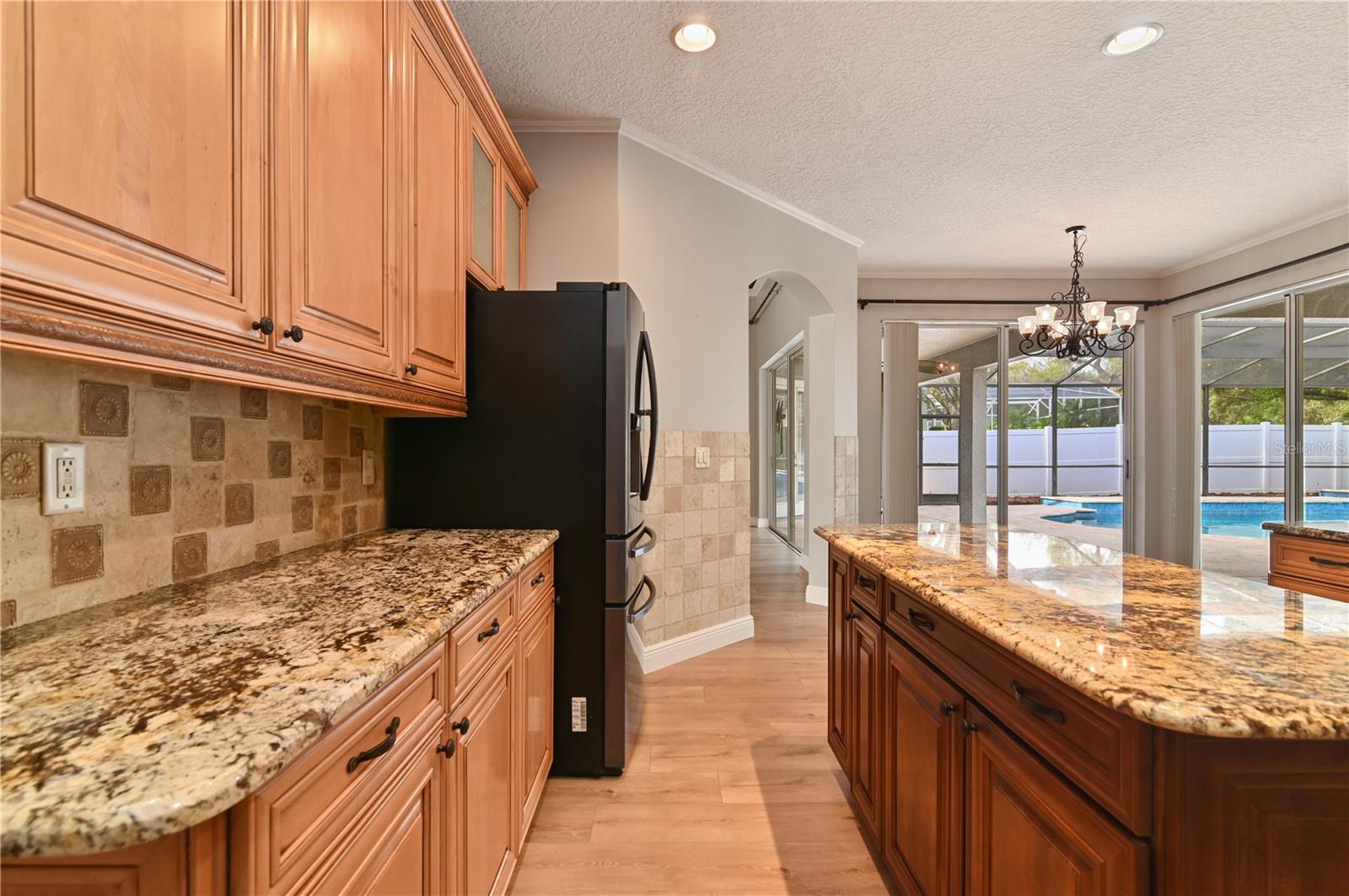 Image 23 of 96 For 361 Speyside Lane