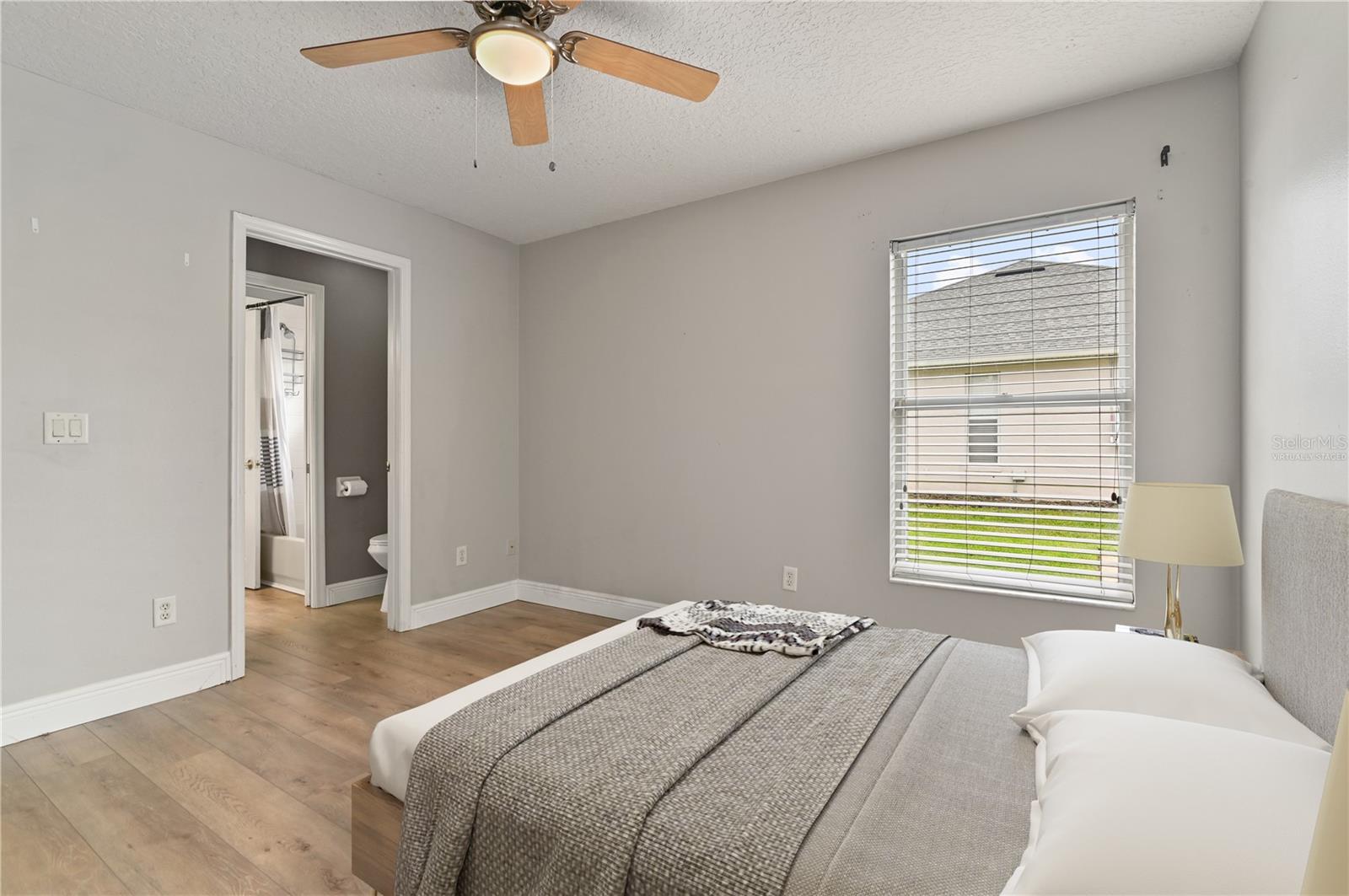 Image 49 of 96 For 361 Speyside Lane