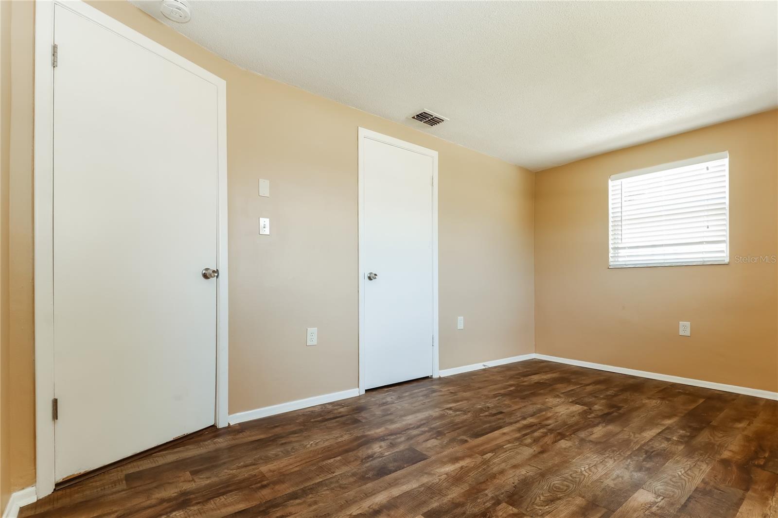 Image 11 of 16 For 1753 Kenilworth Street