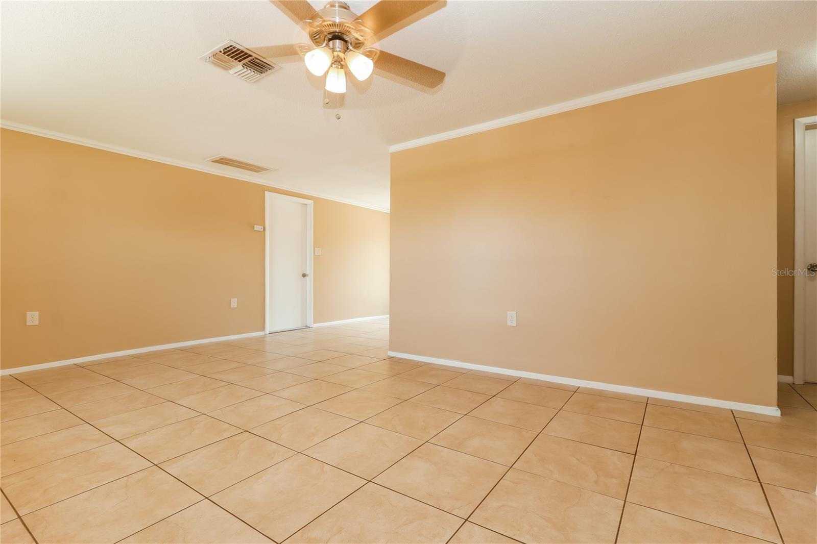 Image 4 of 16 For 1753 Kenilworth Street